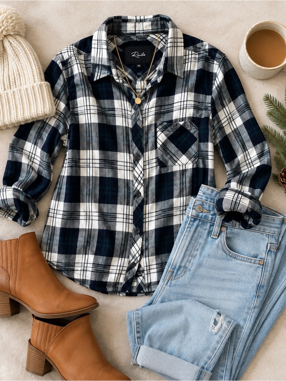 Rails Hunter Shirt XS White Navy Forest Plaid 100% Rayon Button Down